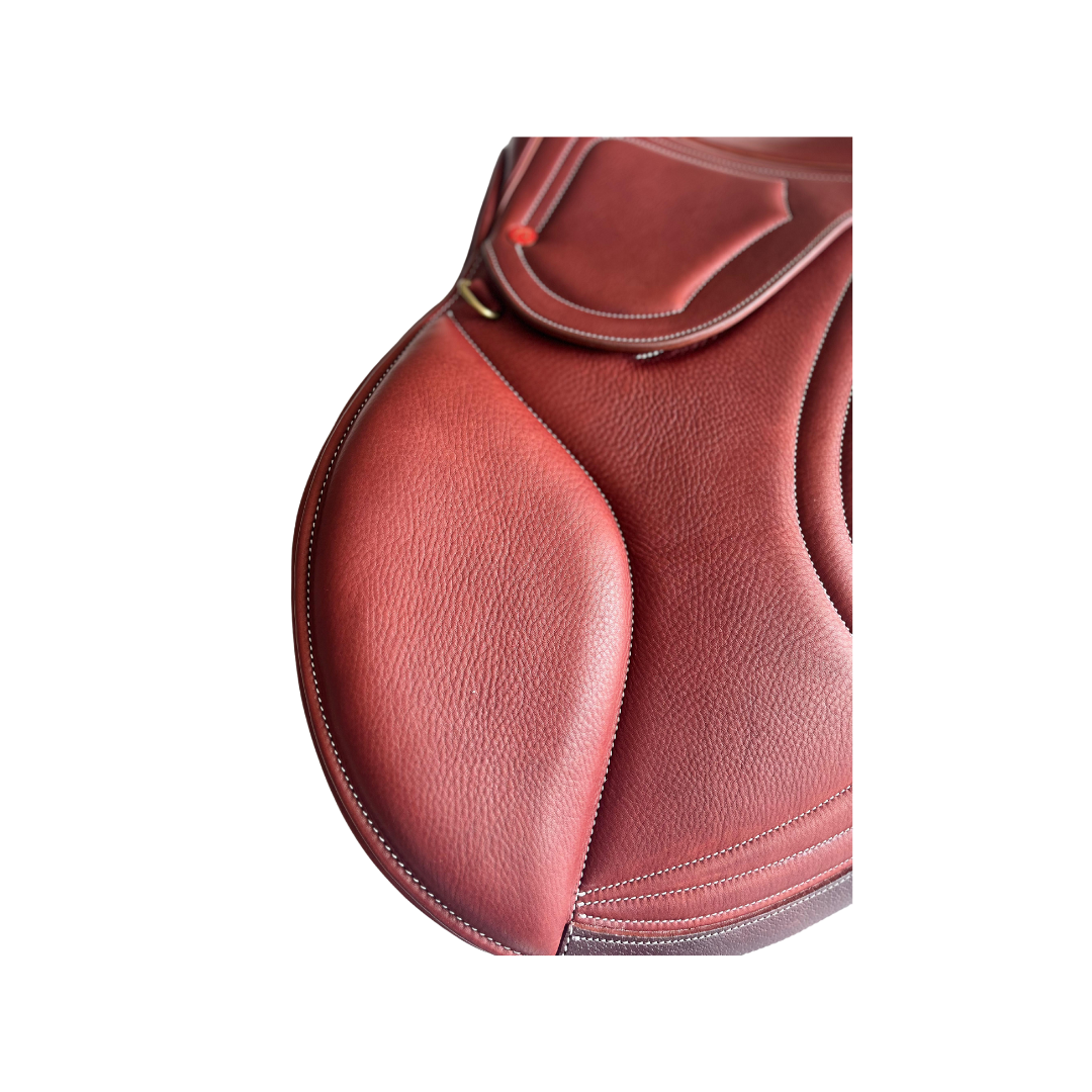 Platinum Show Jumping Saddle