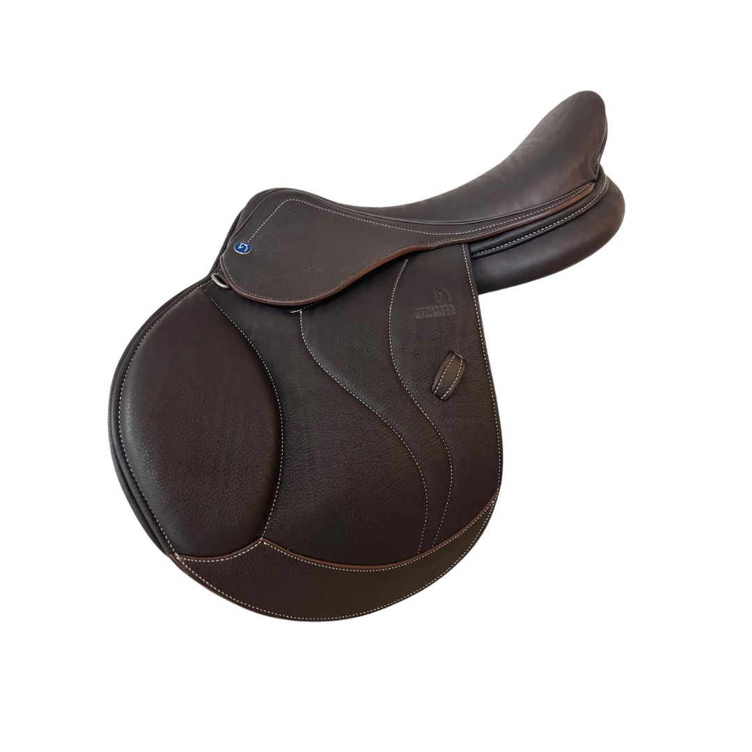 Apacheta Show Jumping Saddle